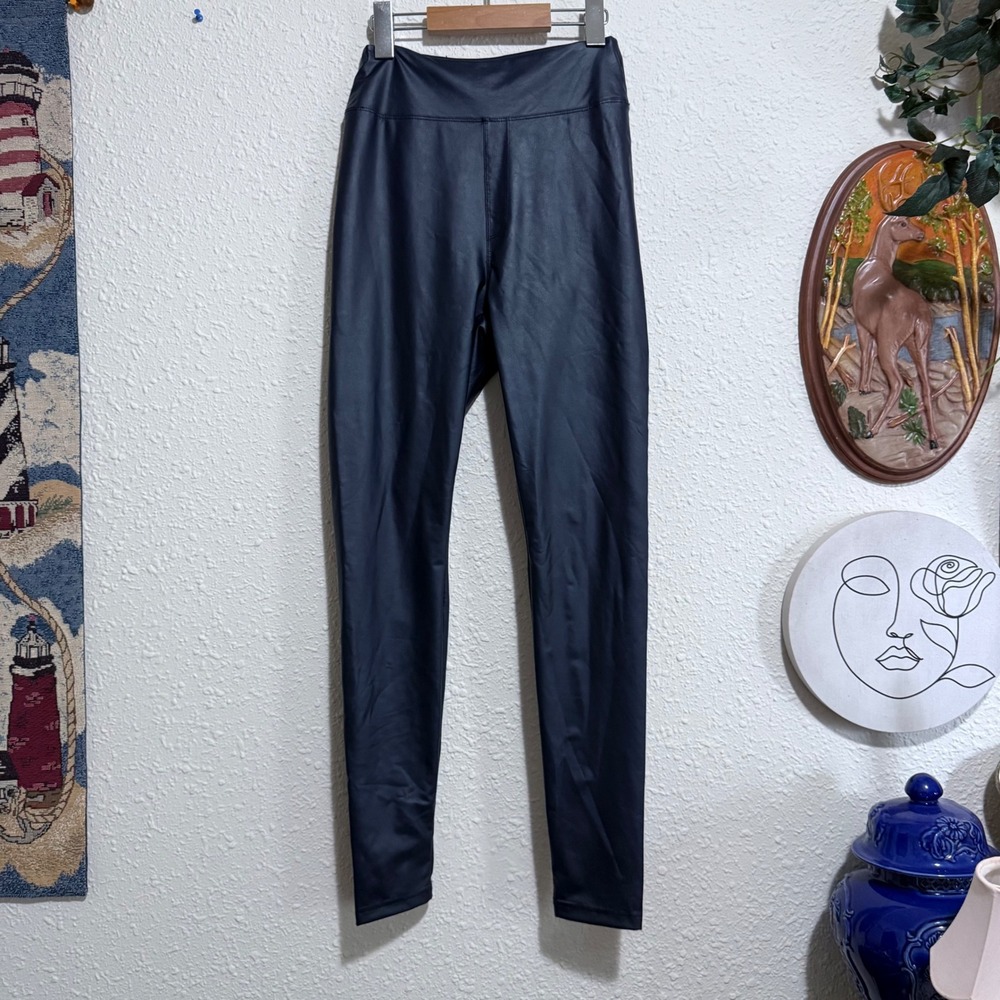 Aerie Offline‎ women's M Real Good Hi Rise Leggings Yoga Pants Faux Leather